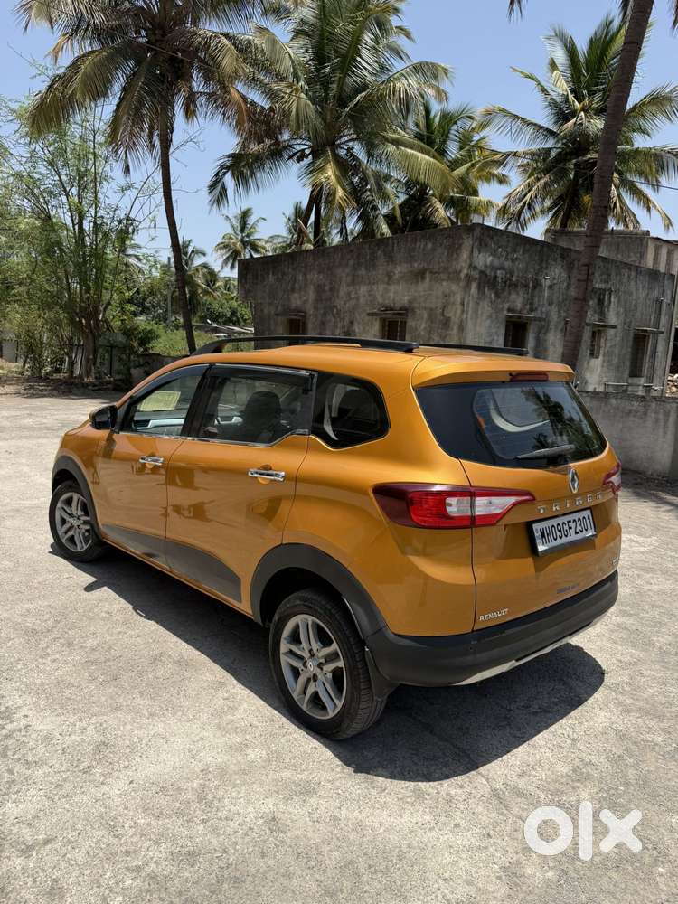 Renault Triber Rxz, 2023, Petrol