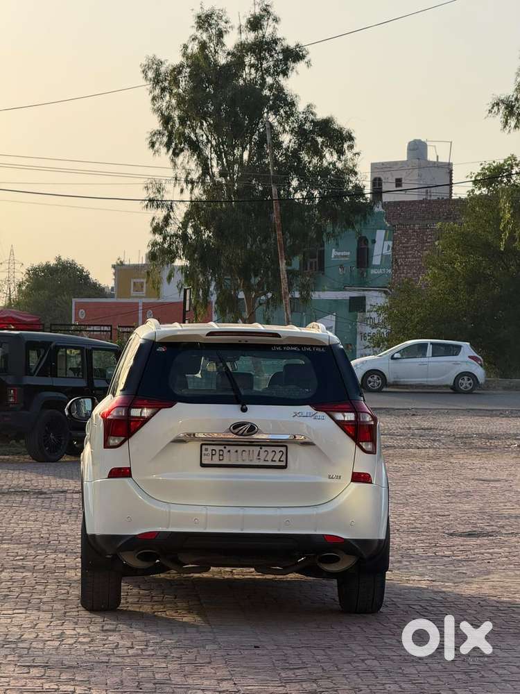 Mahindra Xuv500 W11 Option, 2019, Diesel