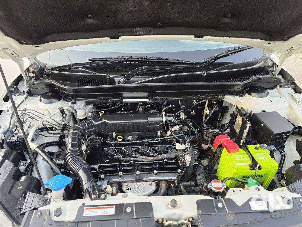 Maruti Suzuki Brezza 1.5 Zxi Smart Hybrid, 2021, Petrol