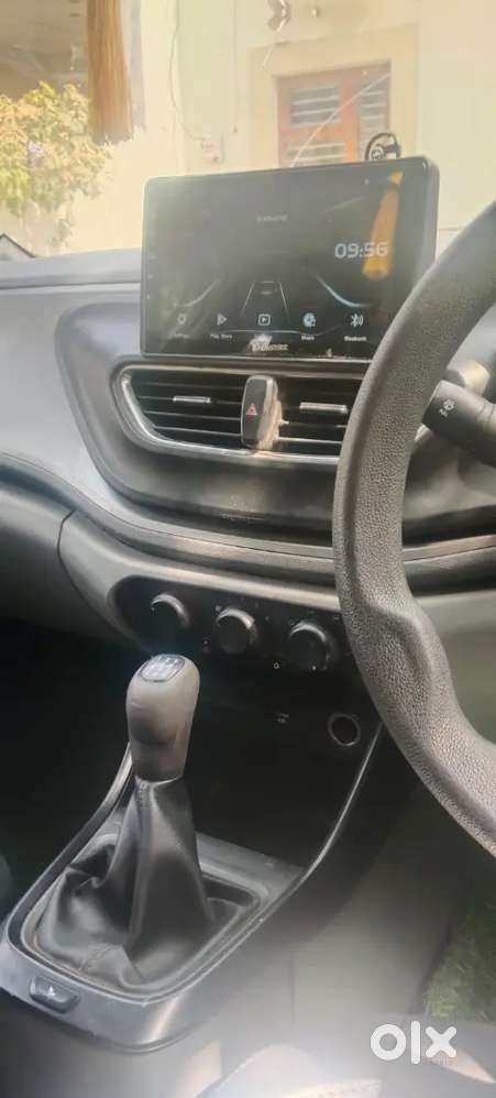 Tata Altroz Xt Petrol+cng With First Party Insurance