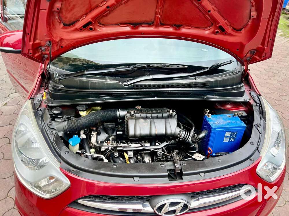 Hyundai I10 Sportz At, 2012, Petrol