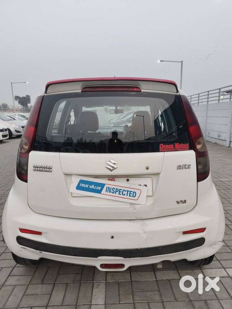 Maruti Suzuki Ritz Vxi, 2015, Petrol