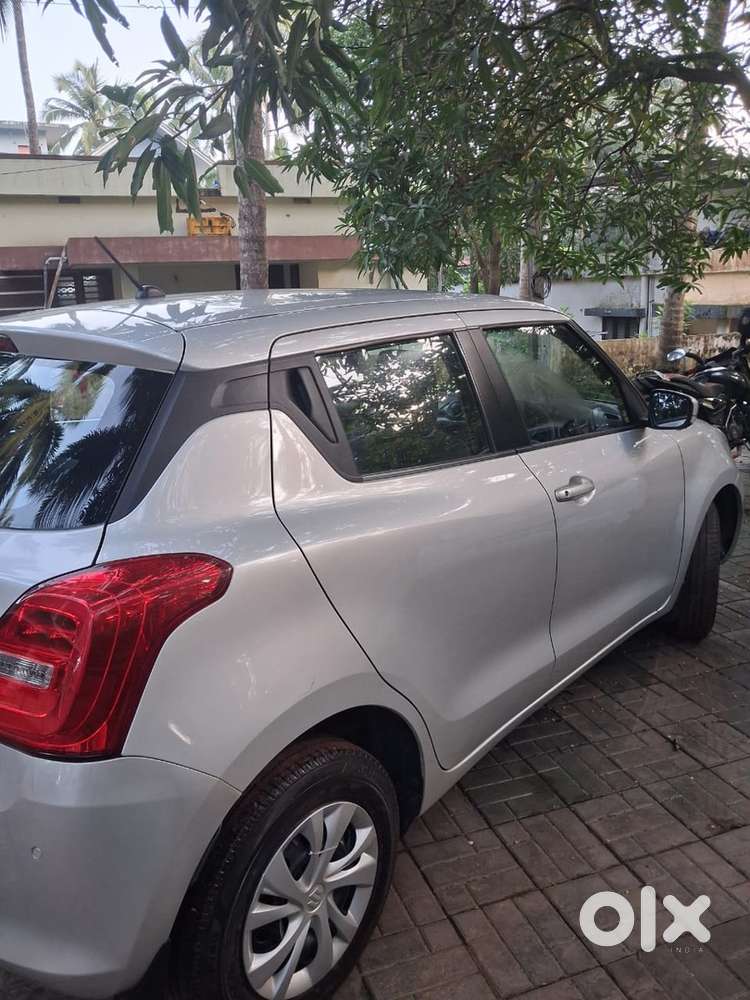 Maruti Swift Petrol 2023