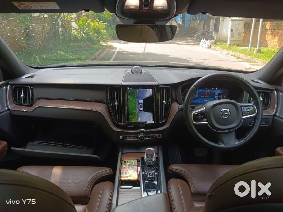 Volvo Xc60 D5 Inscription, 2022, Petrol