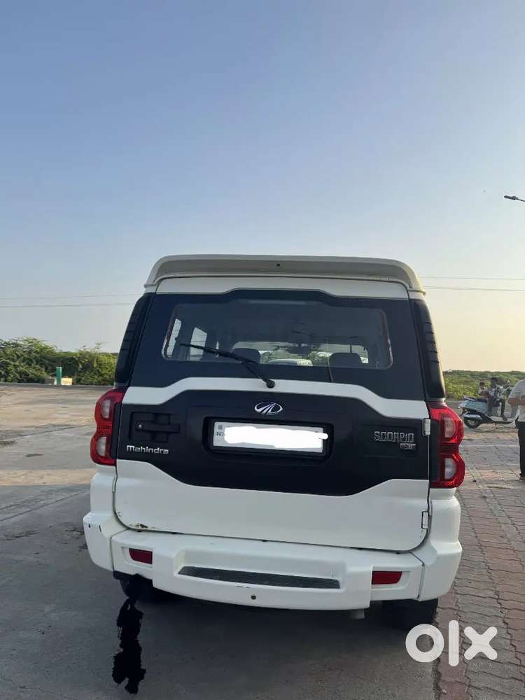 Mahindra Scorpio 2015 Diesel Well Maintained