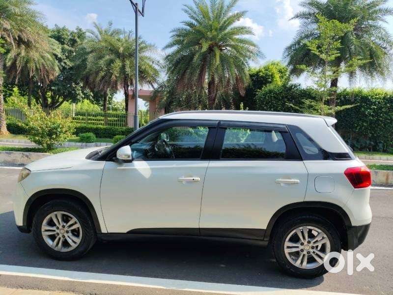 Maruti Suzuki Brezza Zdi+ Dual Tone, 2017, Diesel