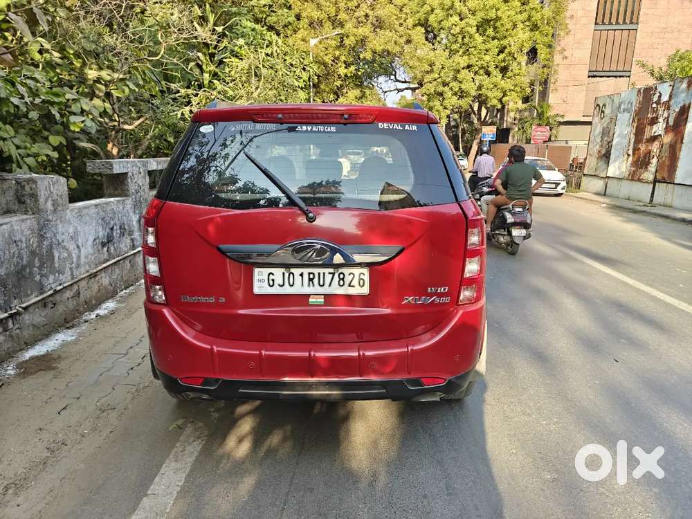Xuv 500 W10 With Sunroof Fully Loaded
