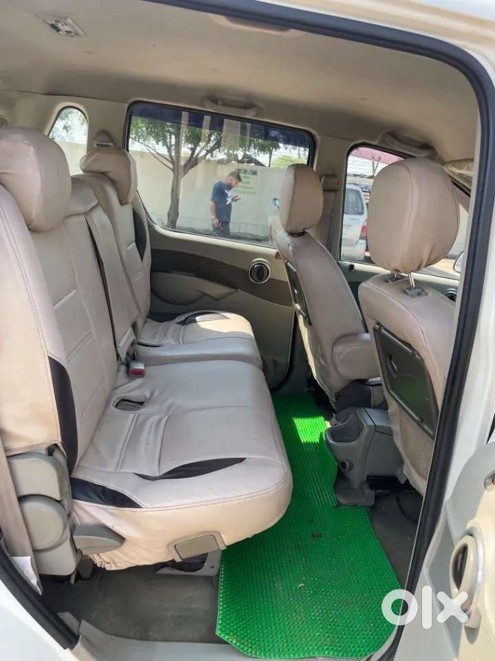 Mahindra Quanto C8, 2015, Diesel