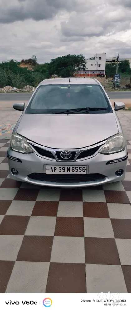 Toyota Etios 2015 Diesel 190000 Km Driven