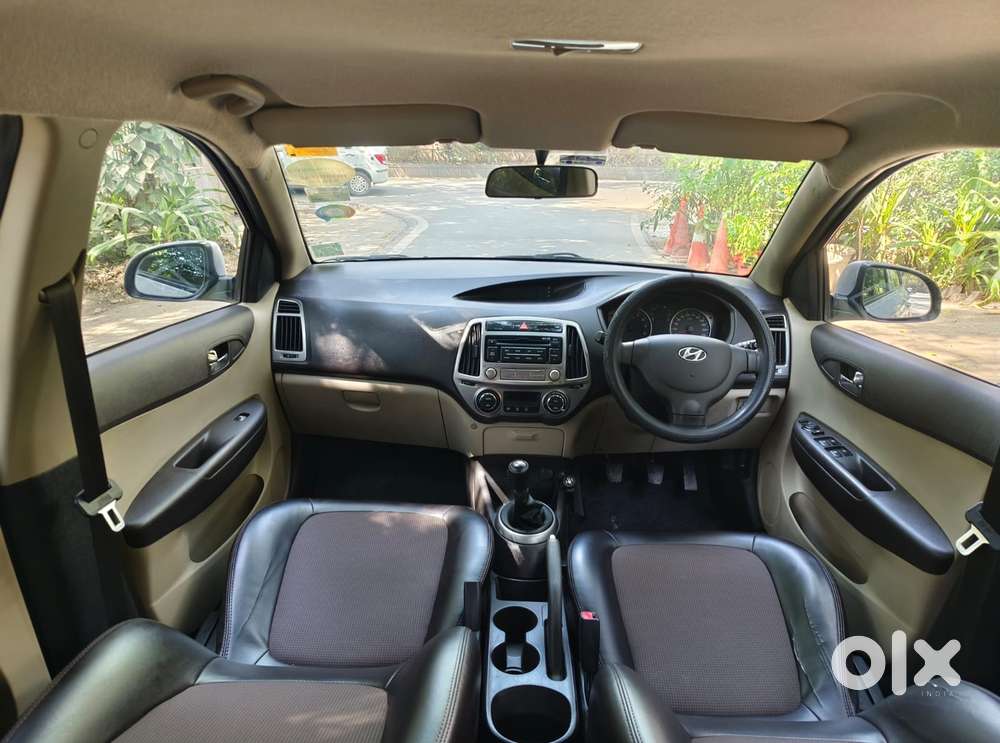 Maruti Suzuki Brezza Zdi+ Dual Tone, 2016, Diesel