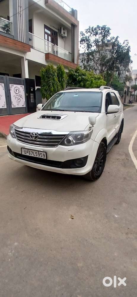 Toyota Fortuner 3.0 4x2 Mt, 2013, Diesel