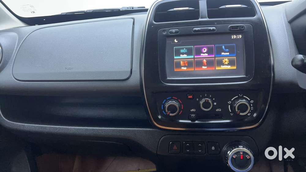 Renault Kwid 1.0 Rxt Amt, 2017, Petrol