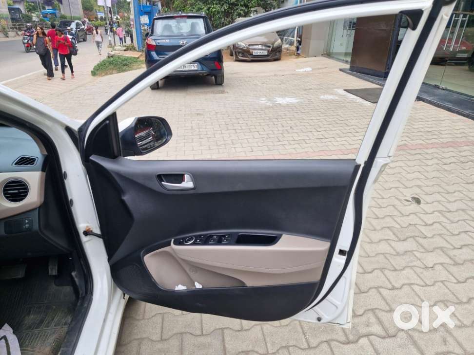 Hyundai Grand I10 Asta 1.2 At Vtvt, 2016, Petrol