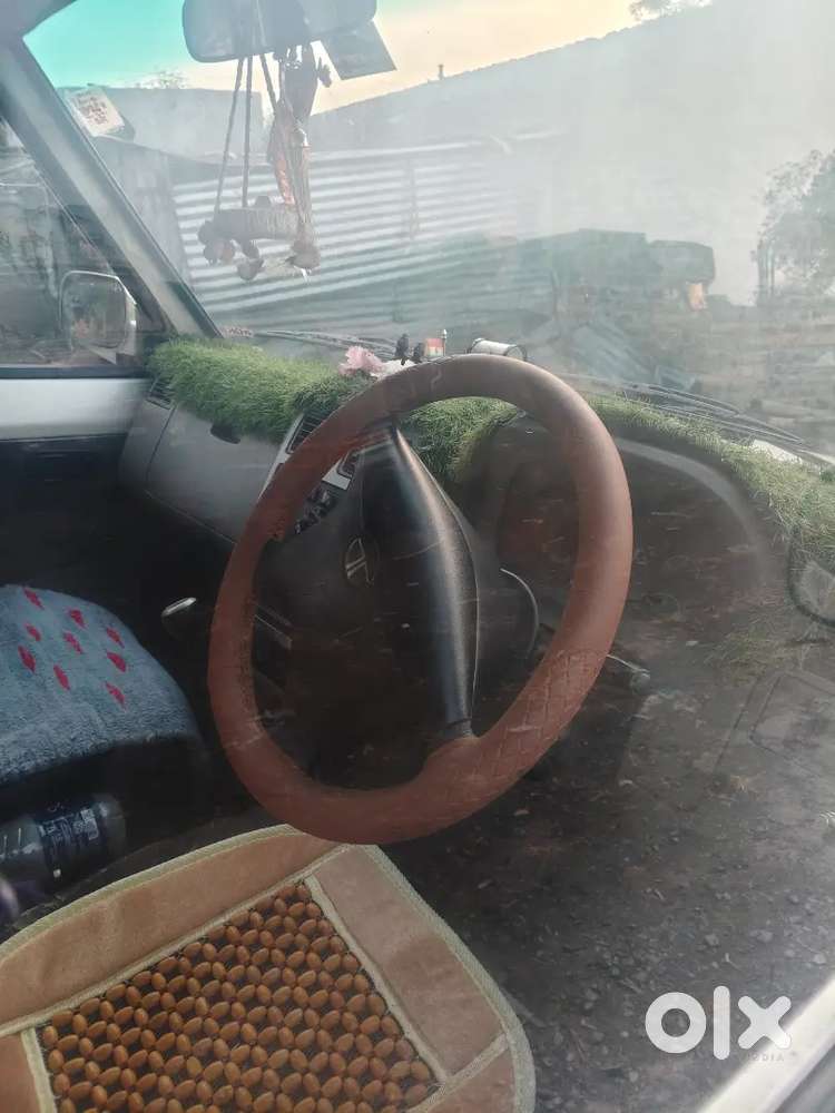 Tata Sumo Gold 2012