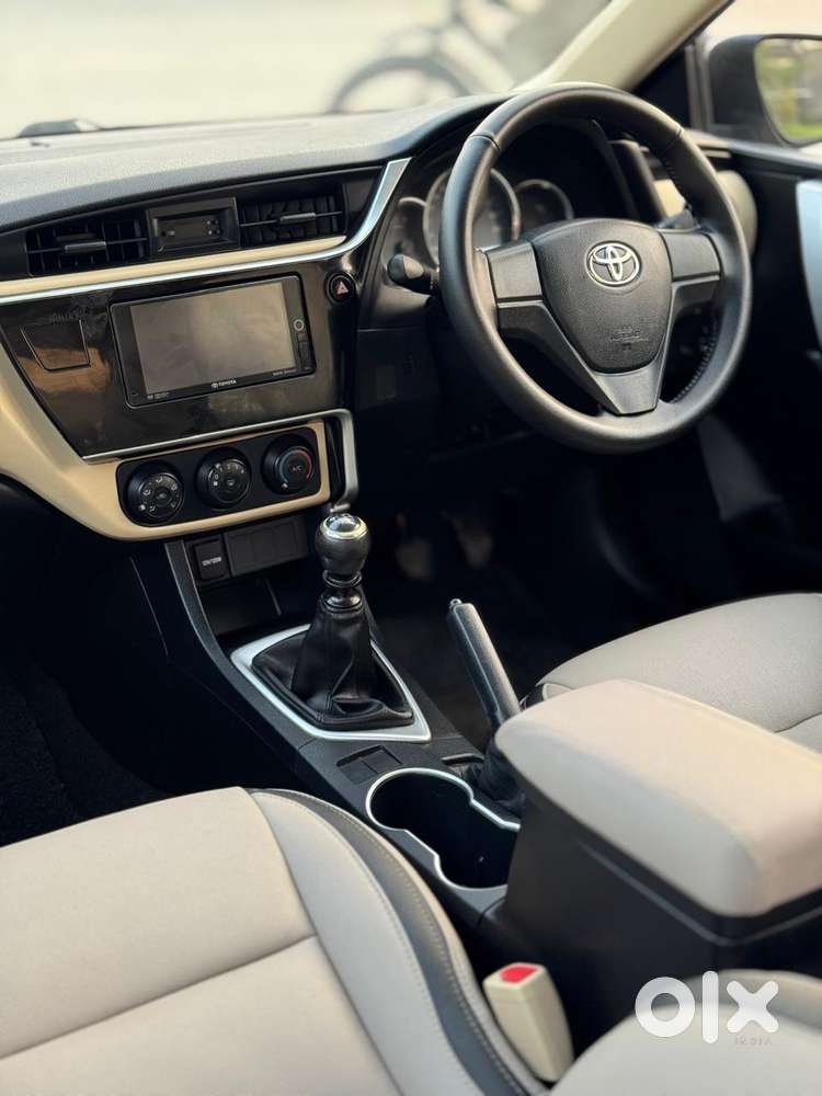 Toyota Corolla Altis, 2018, Petrol