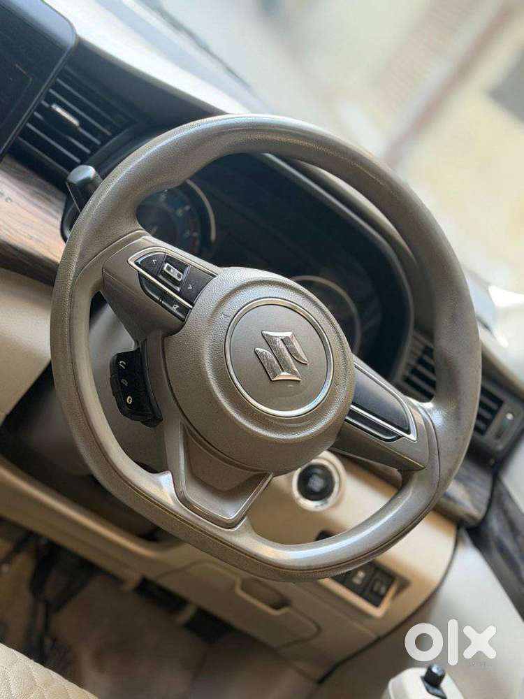 Maruti Suzuki Ertiga Zxi At Petrol, 2019, Petrol