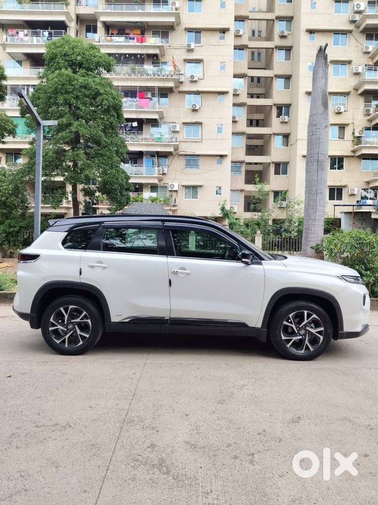 Toyota Urban Cruiser Hyryder 1.5 V Neo Drive Awd, 2023, Petrol