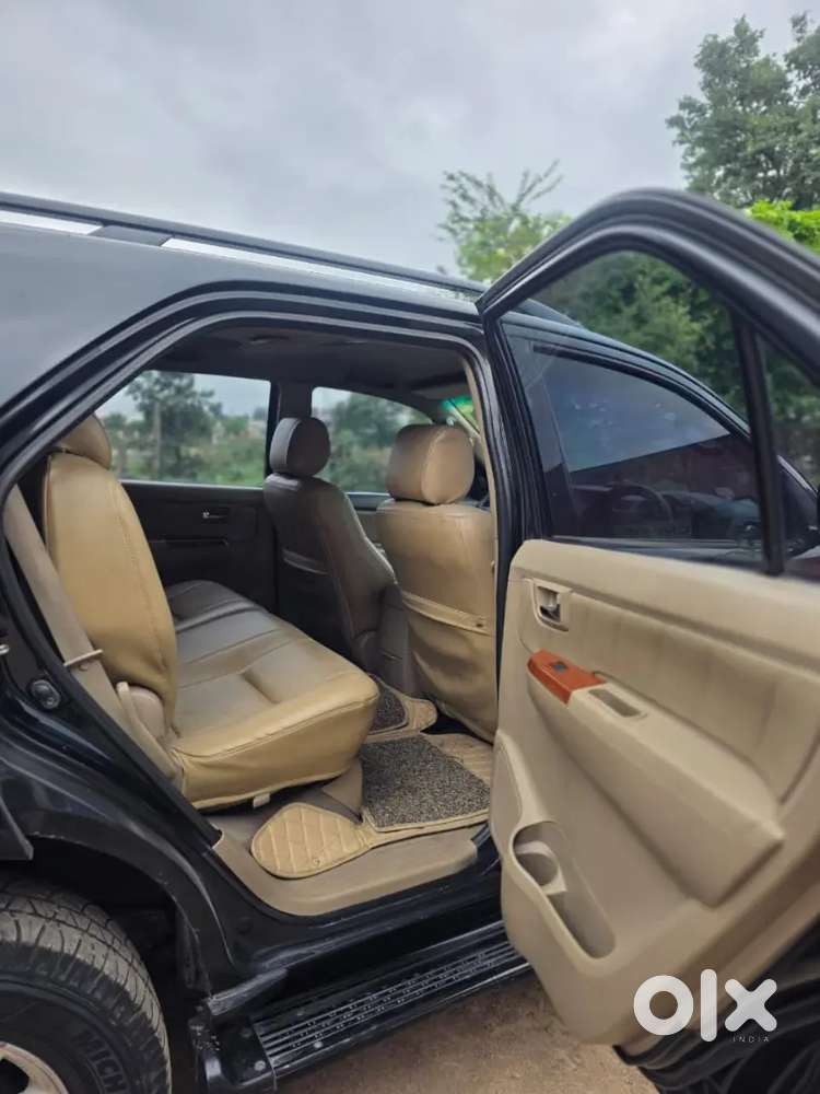 Toyota Fortuner 2009 Diesel Black Beast Good Condition