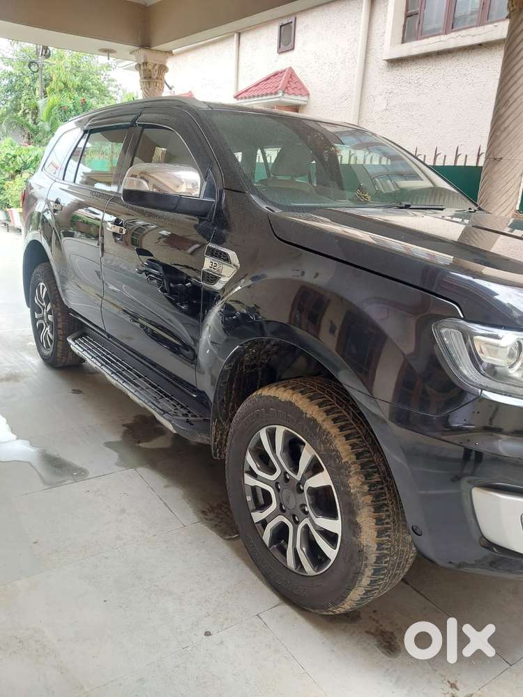 Ford Endeavour 3.2 Titanium 4x4 At, 2019, Diesel
