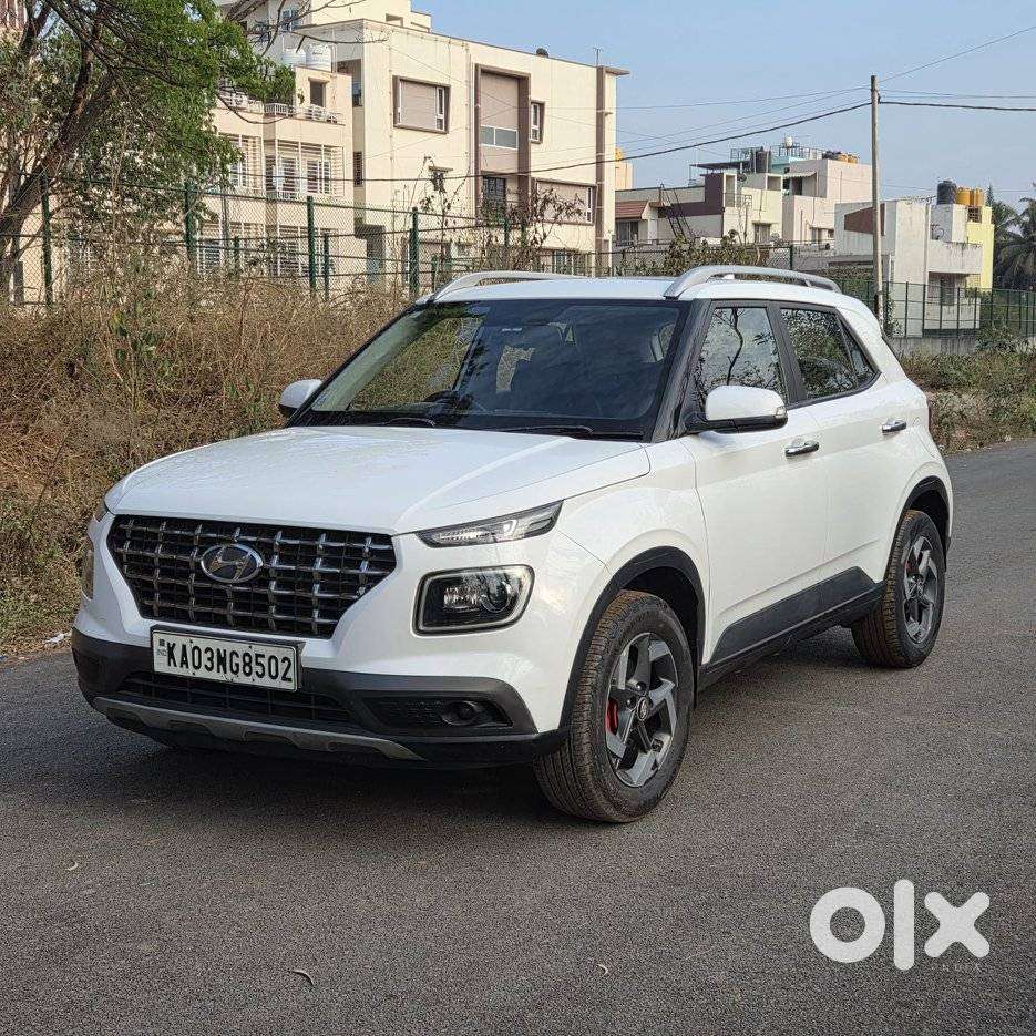 Hyundai Venue Sx, 2020, Petrol