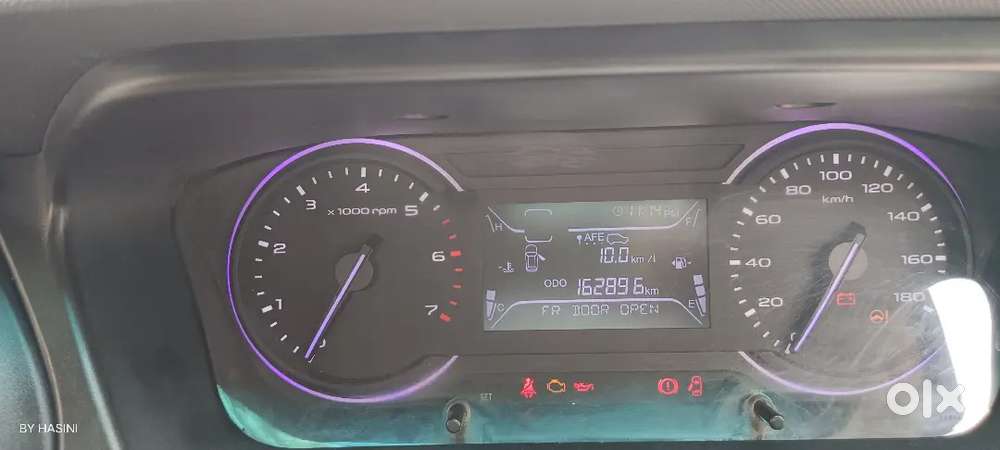 Mahindra Marazzo Diesel 2023 2nd Owner