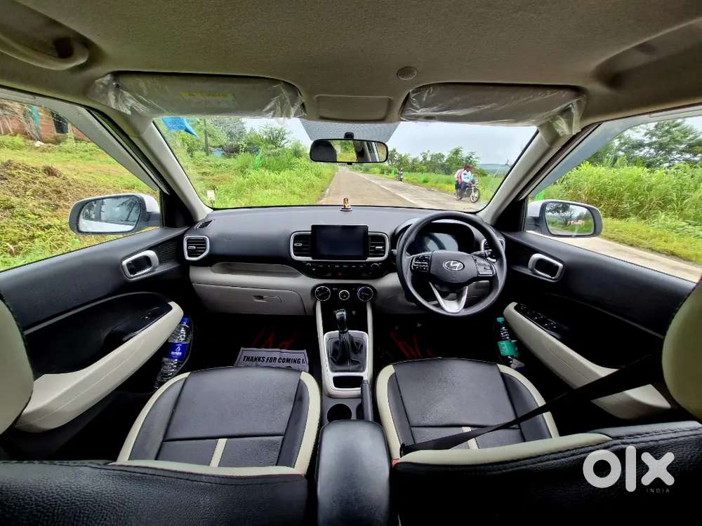 Hyundai Venue Petrol 2023