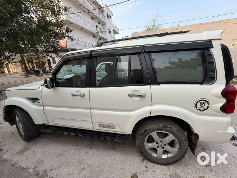 Mahindra Scorpio Classic 2021