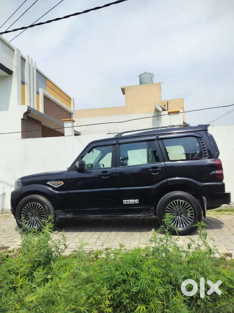 2018 Model Scorpio Top Model 1st Owner Urgent Sale