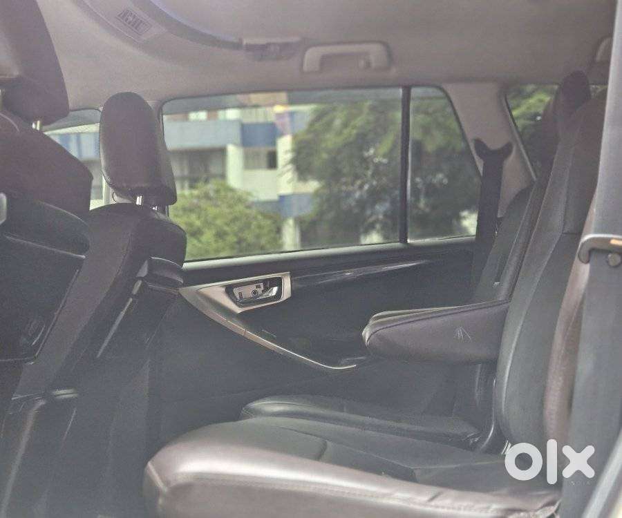 Toyota Innova Crysta 2.4 Vx Mt 8s, 2019, Diesel