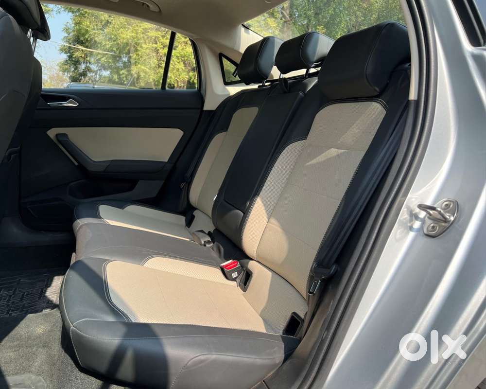 Skoda Slavia 1.0 Tsi Style, 2022, Petrol