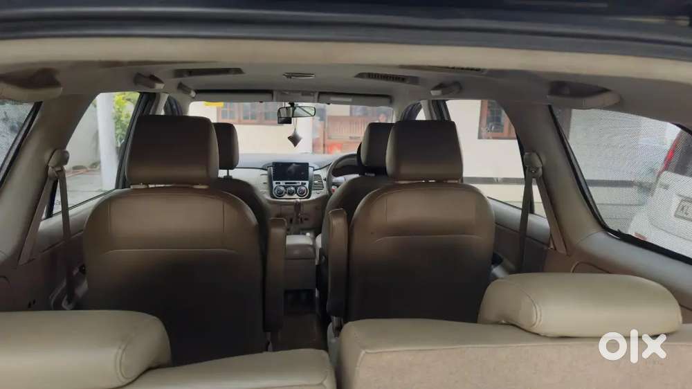 Toyota Innova 2013 Diesel Well Maintained