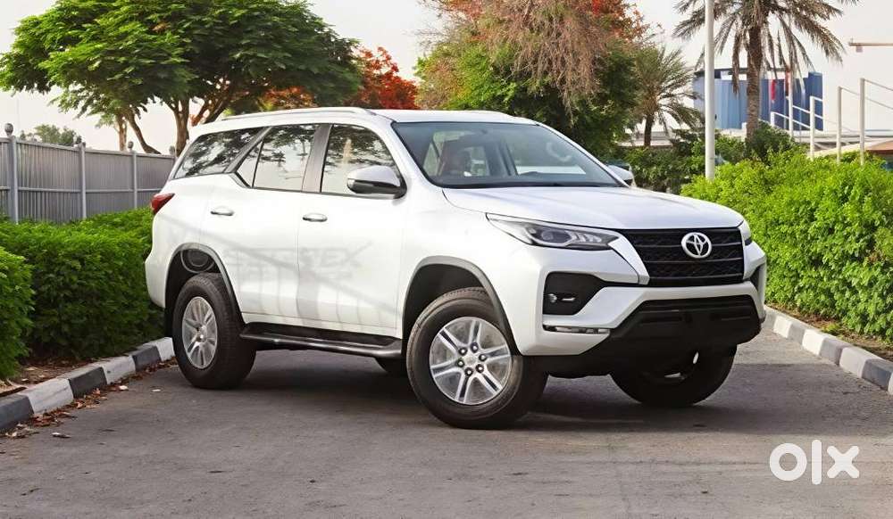 Toyota Fortuner 4x2 At 2.8 Diesel, 2022, Diesel