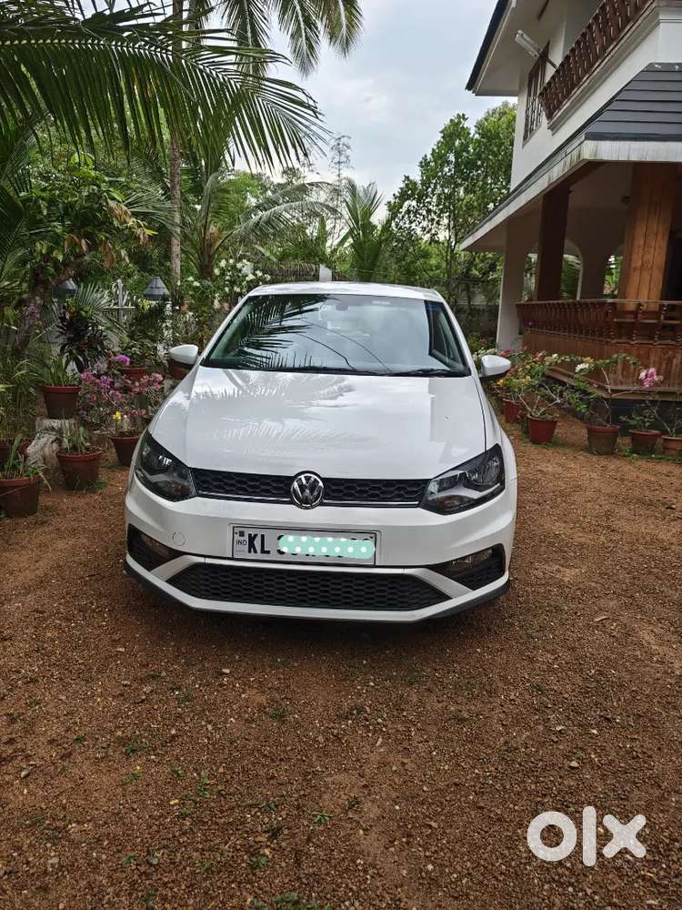 Volkswagen Polo 2021
1.0 Highline Plus Tsi At Rs.975000