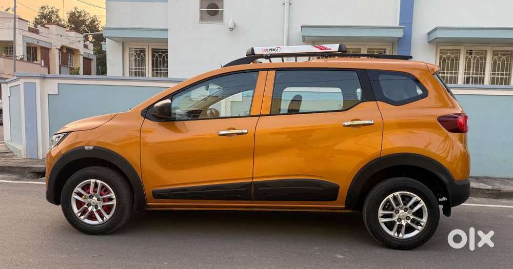 Renault Triber Rxl, 2023, Petrol