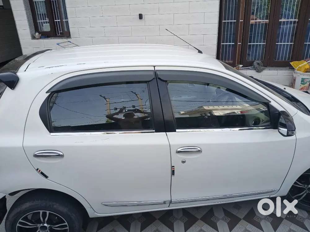 Toyota Etios Liva 2017 Diesel Well Maintained