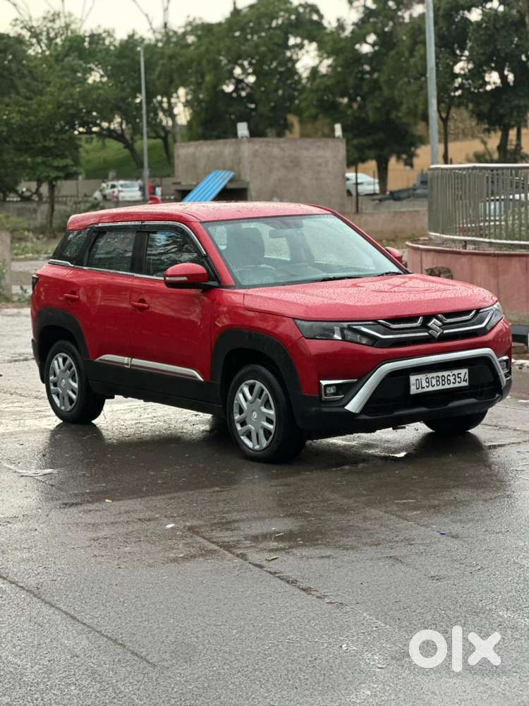 Maruti Suzuki Brezza 1.5 Vxi Cng, 2023, Cng & Hybrids