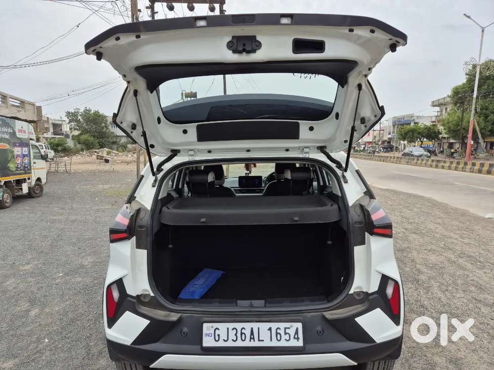 Tata Nexon Diesel Manual 2024