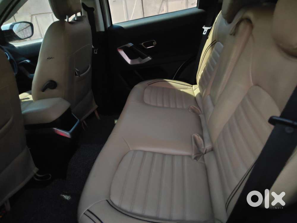 Tata Harrier 2.0 Xza Sunroof Dual Tone, 2022, Diesel