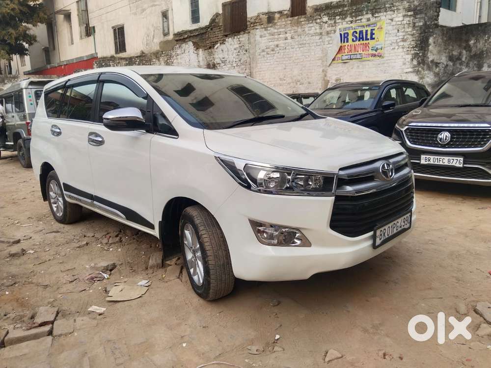 Toyota Innova Crysta 2.4 G Mt 7 Str, 2016, Diesel
