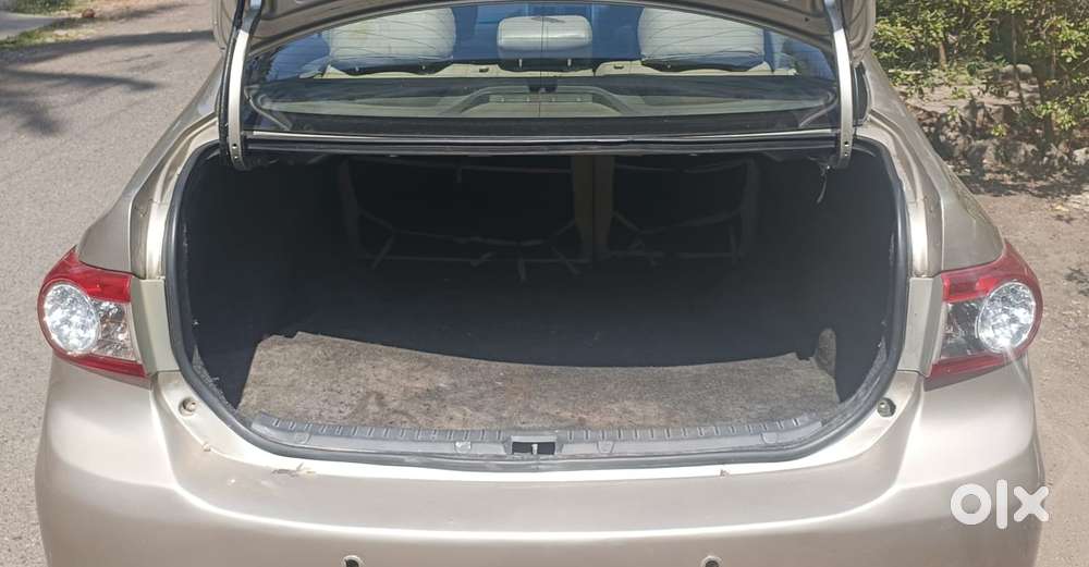 Toyota Corolla Altis 2010-2013 G, 2013, Petrol