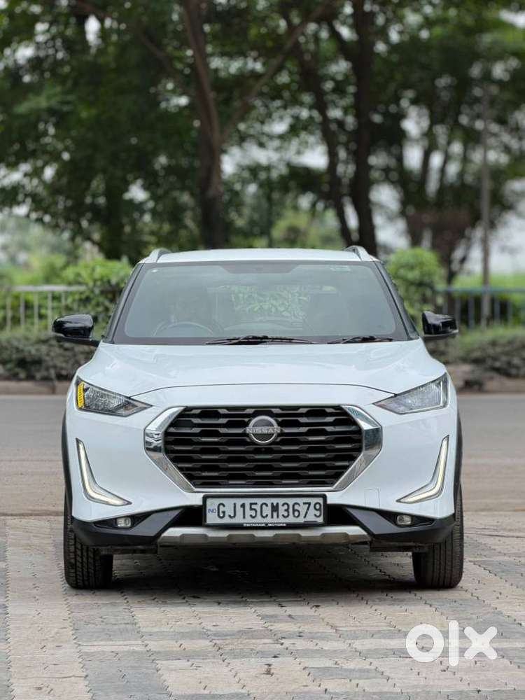 Nissan Magnite 1.0 Xv Premium, 2022, Cng & Hybrids