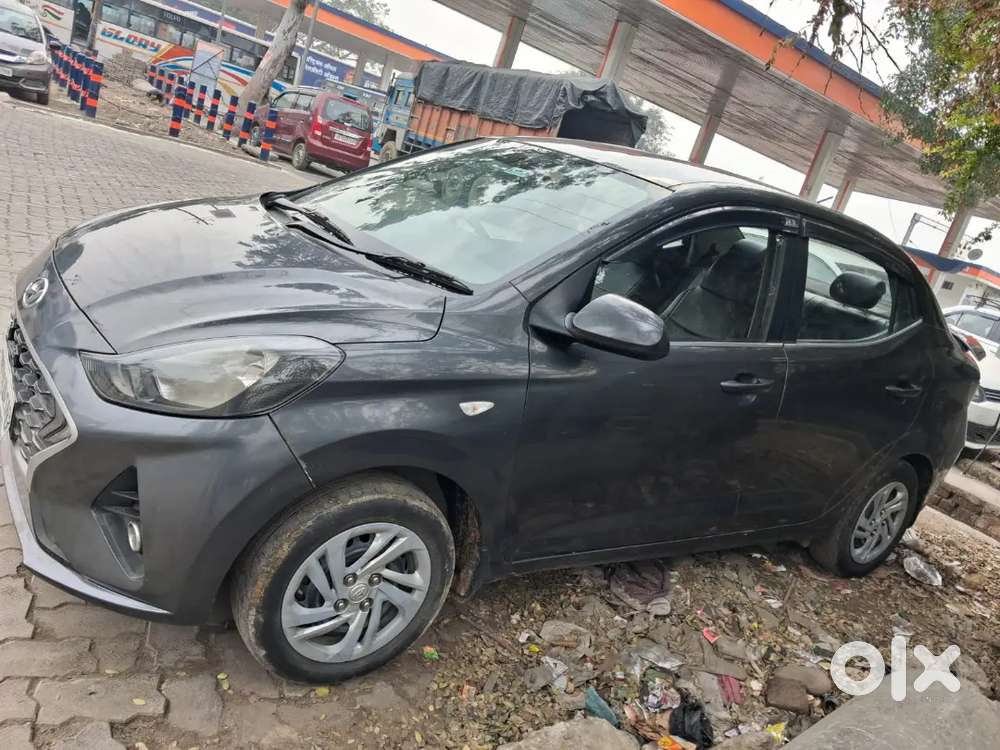 Hyundai Aura 2022 Variant