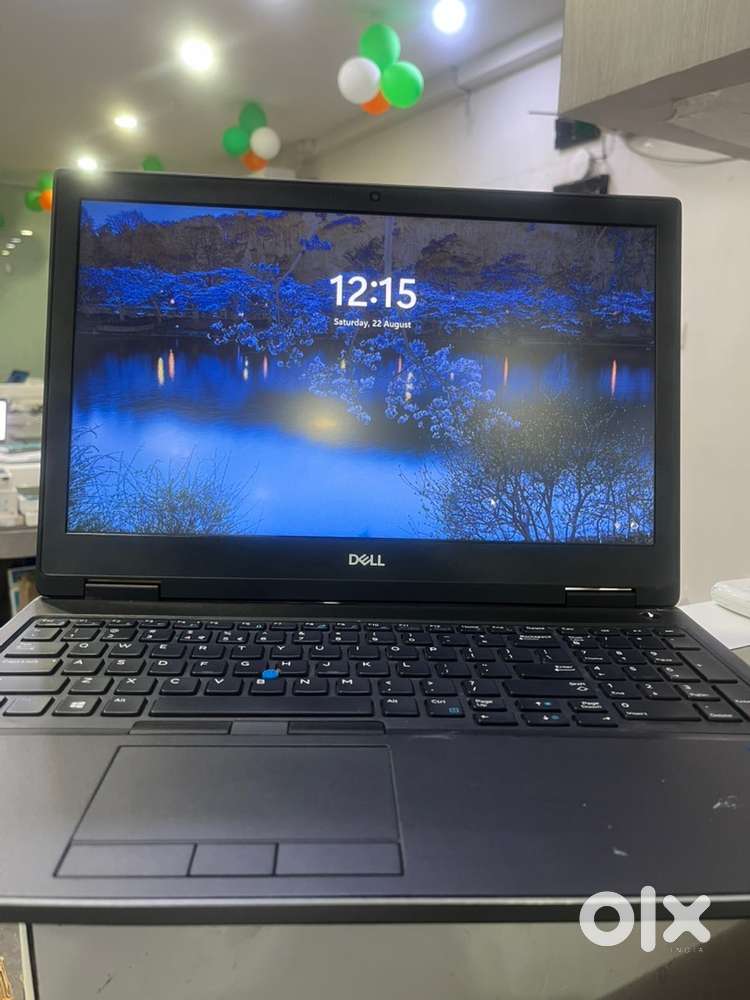 Latitude /7530 /4GB GRAPHICS/Core i7/8th gen /16GB /512GB SSD/warranty
