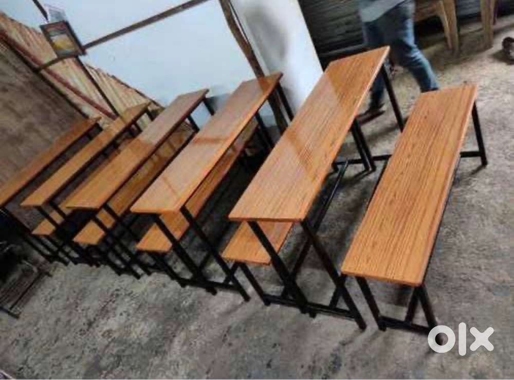 Coaching centre benches and tables