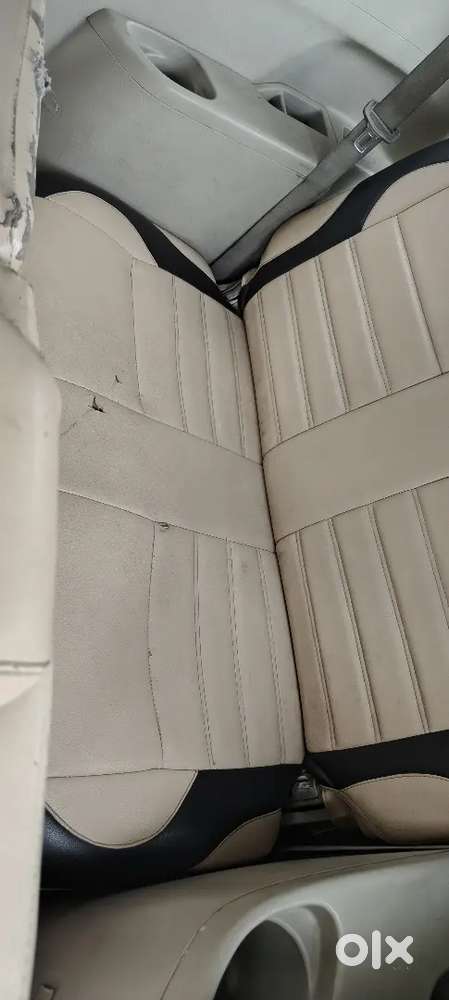 Maruti Suzuki Ertiga 2016 Diesel 180000 Km Driven