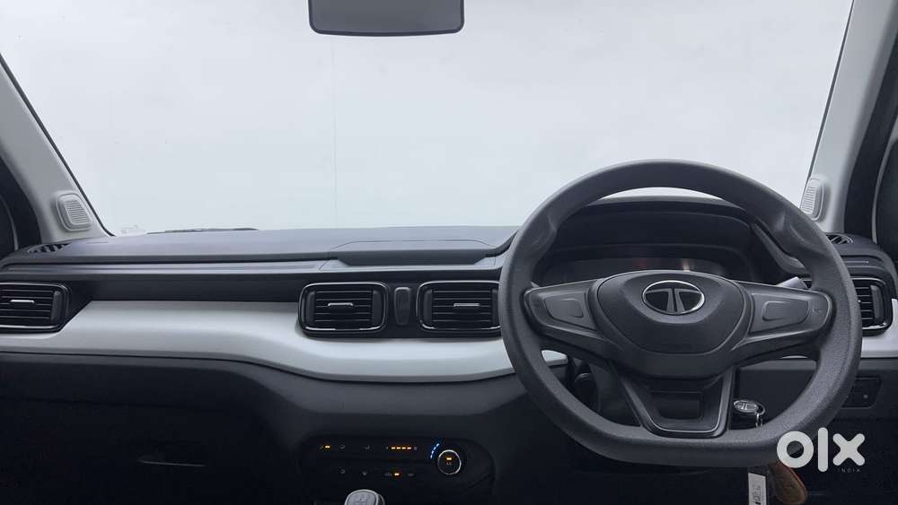 Tata Punch Pure, 2024, Petrol