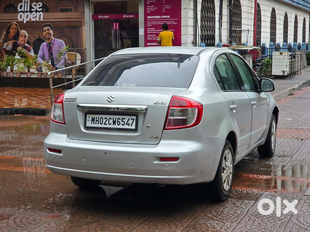 Maruti Suzuki Sx4 Vxi Bsiv, 2013, Petrol