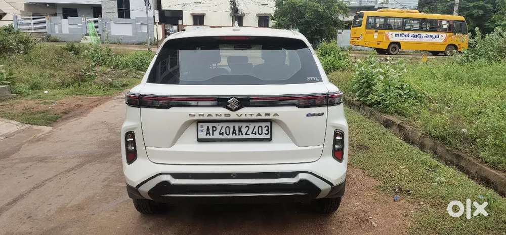 Maruti Suzuki Grand Vitara 2023 Petrol 62000 Km Final Price 10.70 Lakh