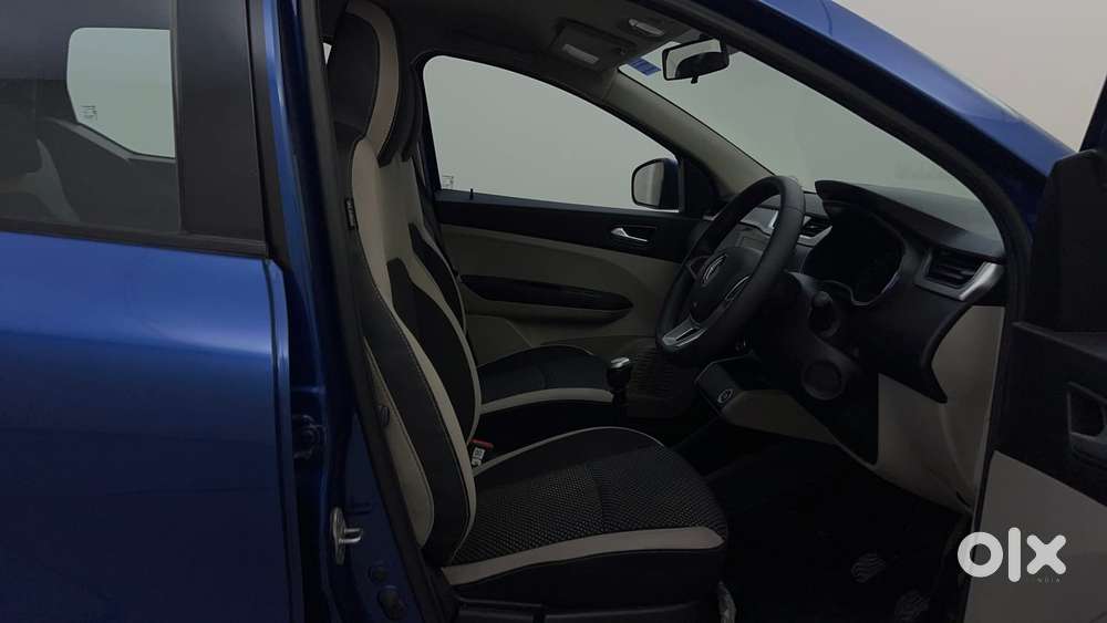 Renault Triber Rxz, 2019, Petrol
