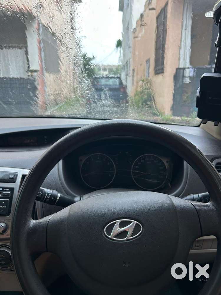 Hyundai I20 Magna Petrol 2013